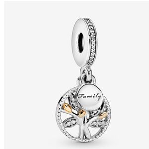 Pandora family tree charm